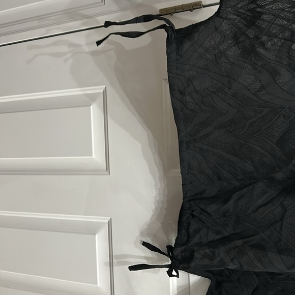 Sheer top - Picture 3 of 3